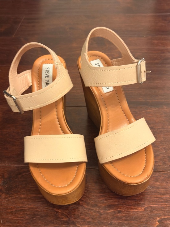 Steve Madden Shoes - Steve Madden Nude Cream Platform Sandals with Ankle Strap